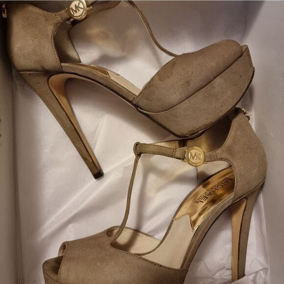Michael Kors BRAYSON T STRAP Mushroom Suede Peep-Toe Heels Tan - Picture 10 of 12